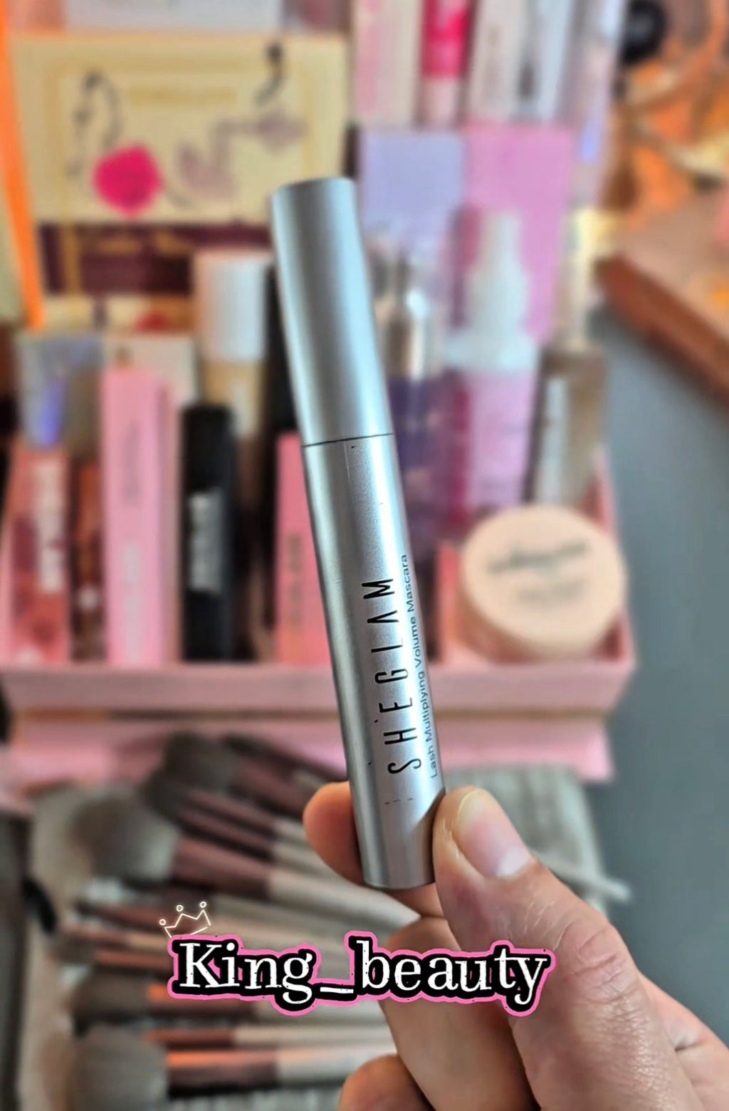 «أكبر بوكس شغلام من King Beauty… كامل القطع لي تحتاجيهم للميكاب في باك واحد وبكاليتي نار 🔥😍