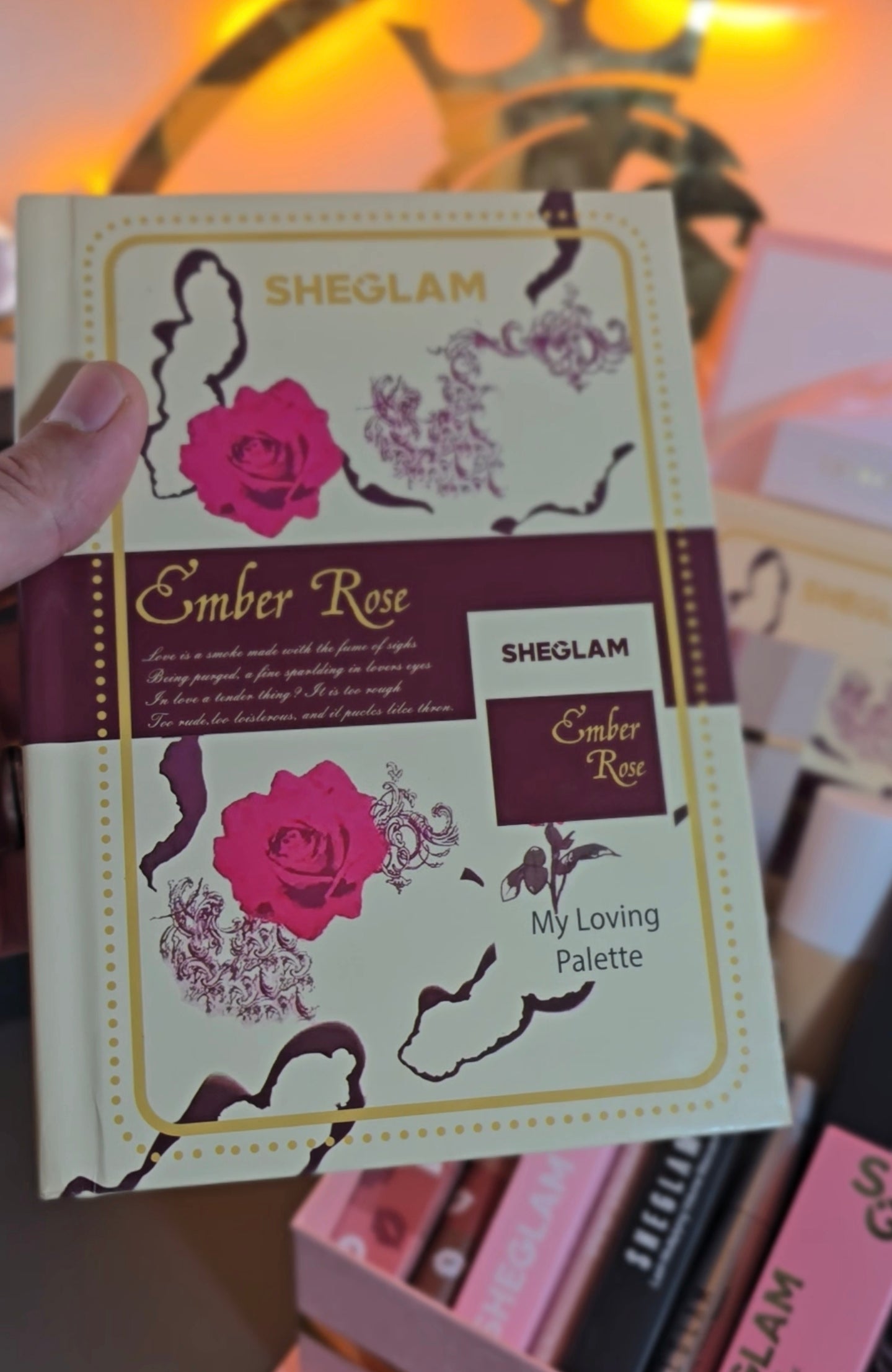 «أكبر بوكس شغلام من King Beauty… كامل القطع لي تحتاجيهم للميكاب في باك واحد وبكاليتي نار 🔥😍